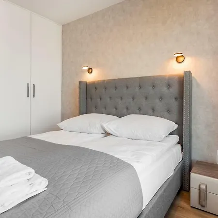 Frey Homes Bastion Walowa Apartment Gdansk