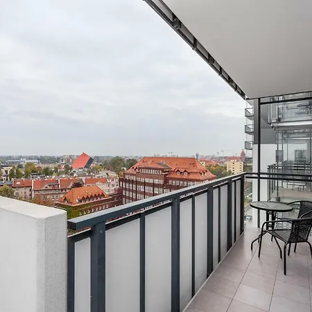 Frey Homes Bastion Walowa Apartment