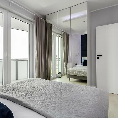 Frey Homes Bastion Walowa Apartment *